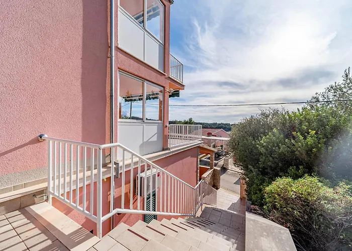 2 Bedroom In Karbuni Appartamento Potirna