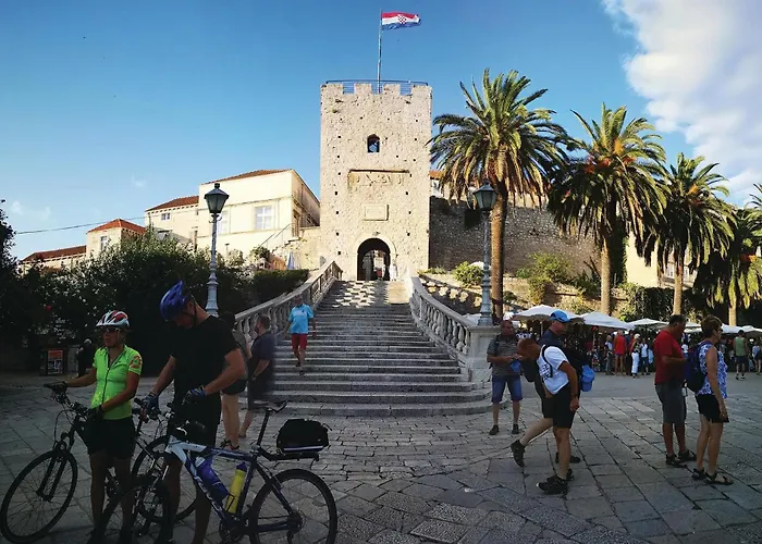 2 Bedroom In Karbuni * Potirna